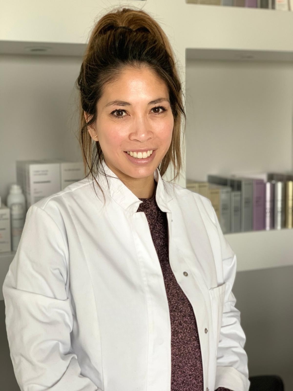 Drs. Ayleen The